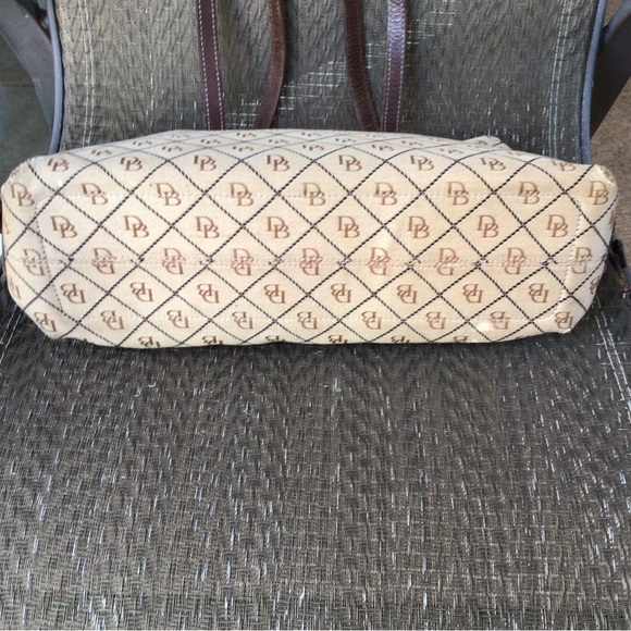 Dooney & Bourke Tan/Brown Signature Canvas/Leather Satchel Bag - Picture 3 of 12